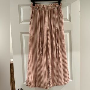 American eagle flowy pants